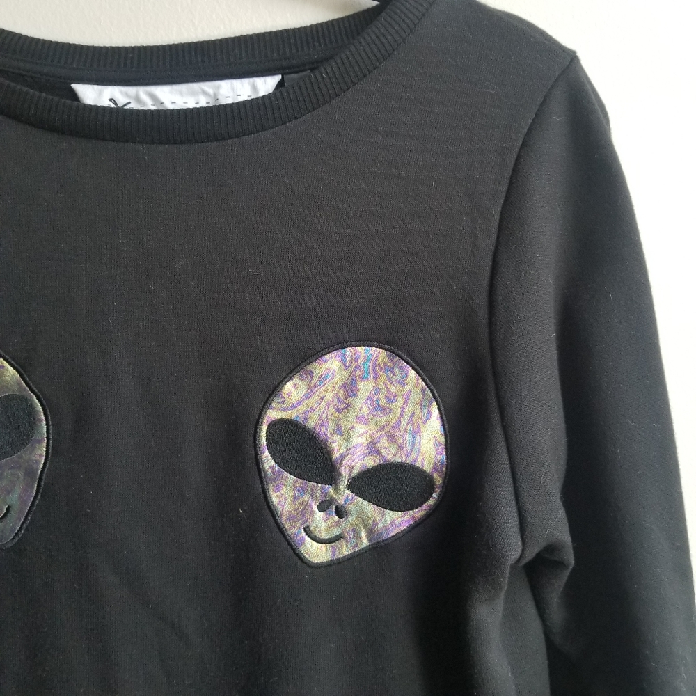 Tee And Cake Alien Sweater View 2